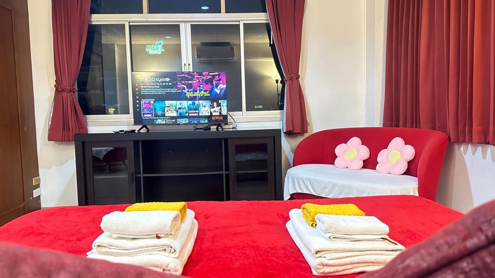 Deabak Hotel Pattaya Bagian luar foto
